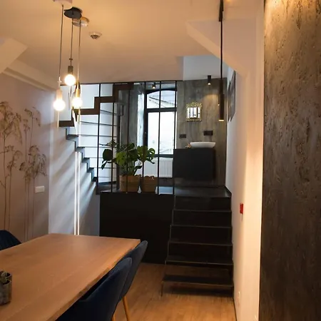 La Luciole Gîte urbain à Marche en Famenne Extérieur photo