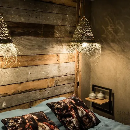 La Luciole Gîte urbain à Marche en Famenne Extérieur photo